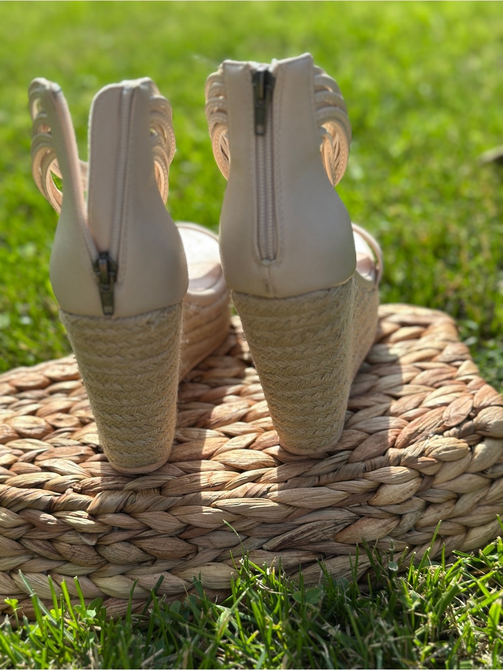 Women's Oasis Society Rosalie  Espadrille Ankle Wedge Sandals with Ankle Wrap - Picture 5 of 8
